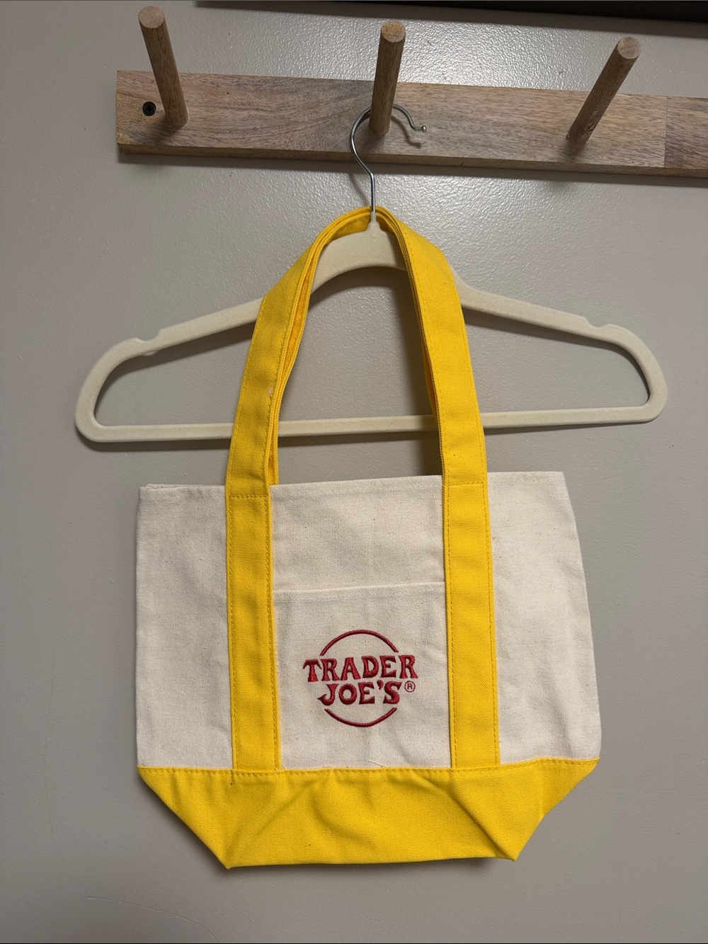Trader Joe's Canvas Tote Bag Yellow & Cream